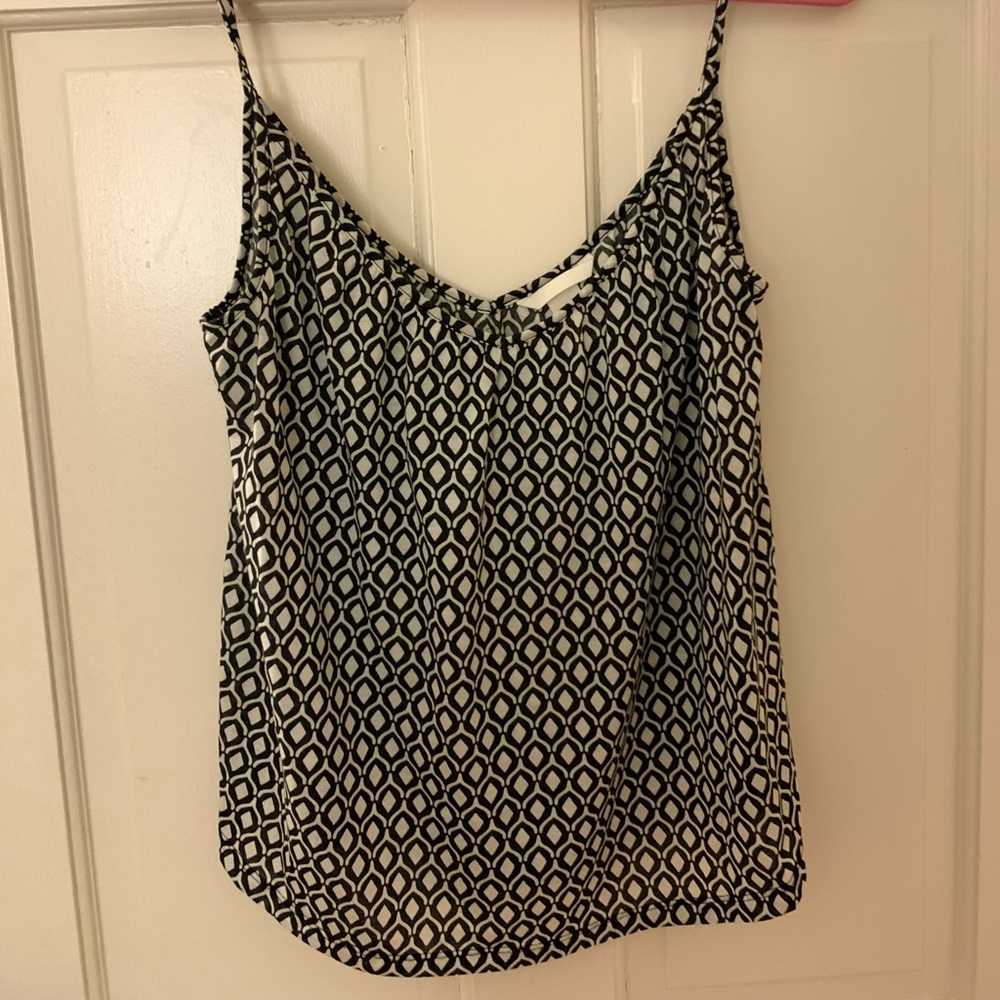 Patterned tank - Picture 2 of 3